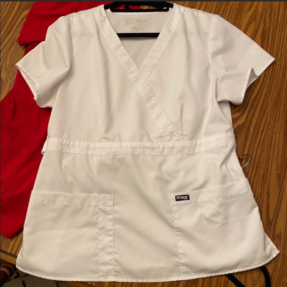 Greys anatomy scrub top